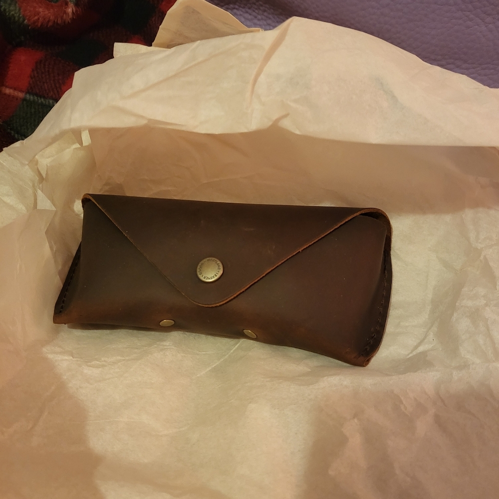 Portland leather goods Cognac sunglasses case bnnu